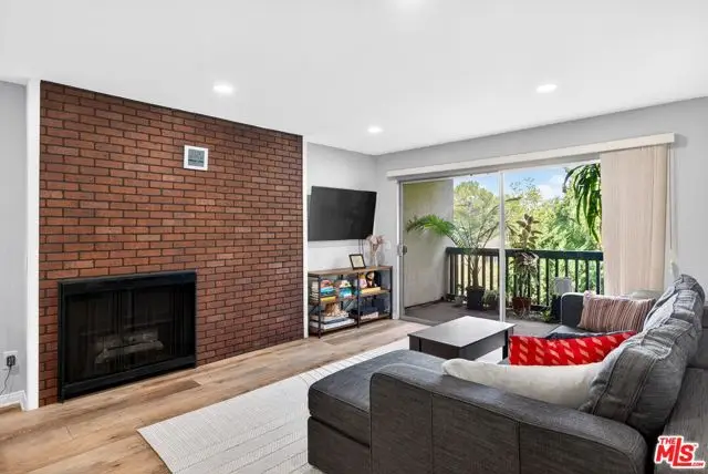 1307 Raintree Circle, Culver City, CA 90230 - #2