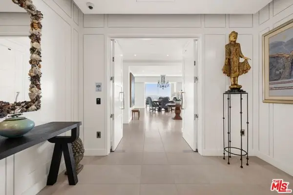 1200 Club View Drive #14S, Los Angeles, CA 90024