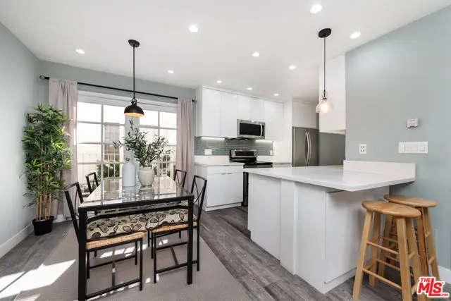 1145 Larrabee Street #6, West Hollywood, CA 90069 - #1