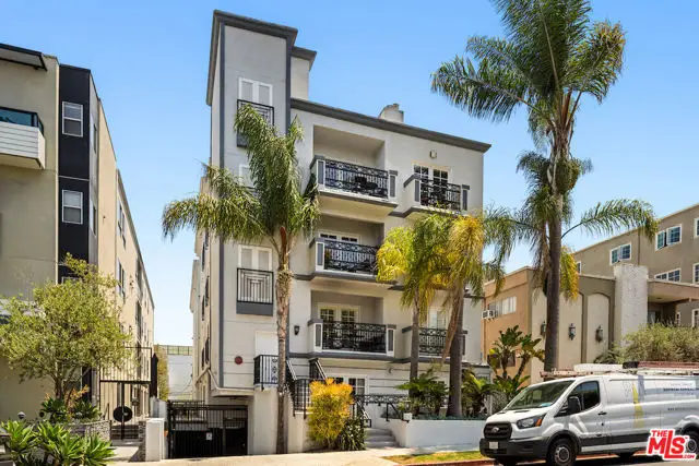 11826 Dorothy Street #401, Los Angeles, CA 90049 - #2