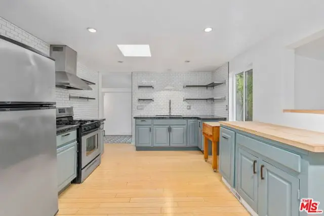 4511 Brunswick Avenue, Los Angeles, CA 90039 - #3