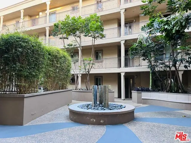 8238 W Manchester Avenue #103, Playa Del Rey, CA 90293 - #3