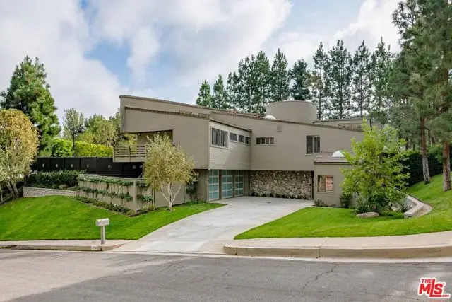 17765 Camino De Yatasto, Pacific Palisades, CA 90272 - #1