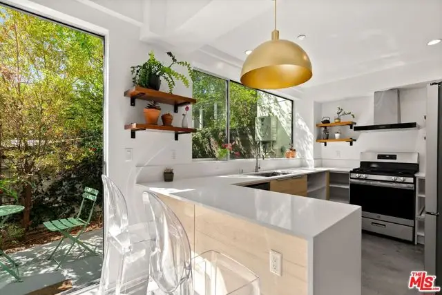 1244 14th Street #C, Santa Monica, CA 90404 - #2