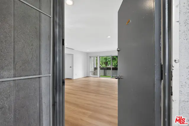 8601 International Avenue #122, Canoga Park, CA 91304 - #2