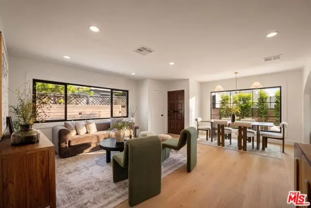 3025 Carter Avenue, Marina Del Rey, CA 90292 - #3