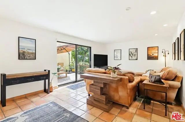 970 Palm Avenue #100, West Hollywood, CA 90069 - #3