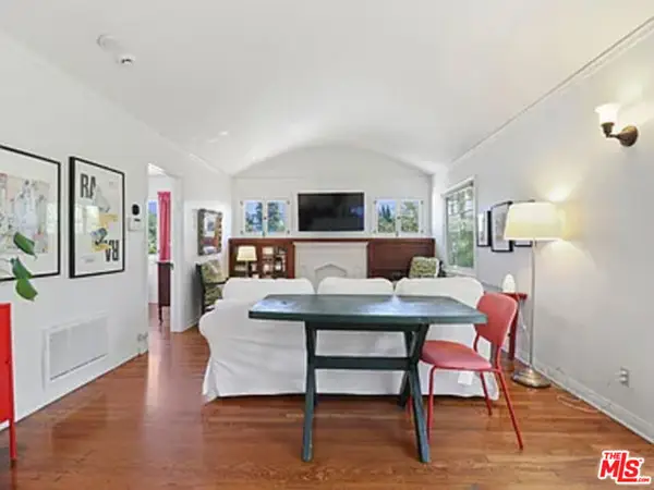 924 Maltman Avenue, Los Angeles, CA 90026