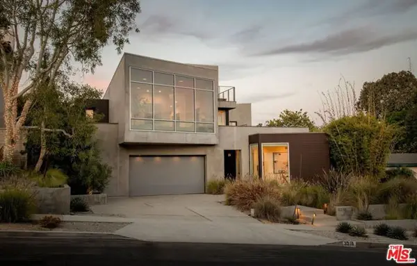 3218 Maplewood Avenue, Los Angeles, CA 90066