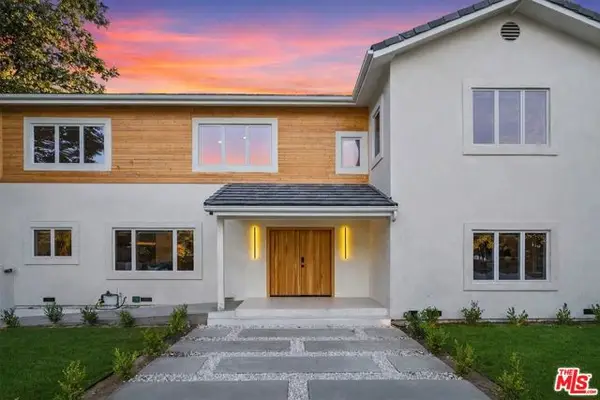 5439 Gentry Avenue, Valley Village, CA 91607