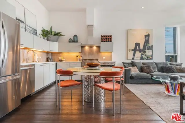 751 N Fairfax Avenue #4, Los Angeles, CA 90046 - #3
