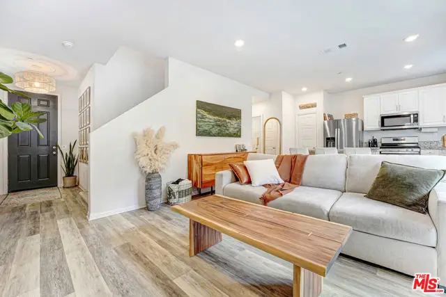 11809 Vienna Lane, Los Angeles, CA 90047 - #3