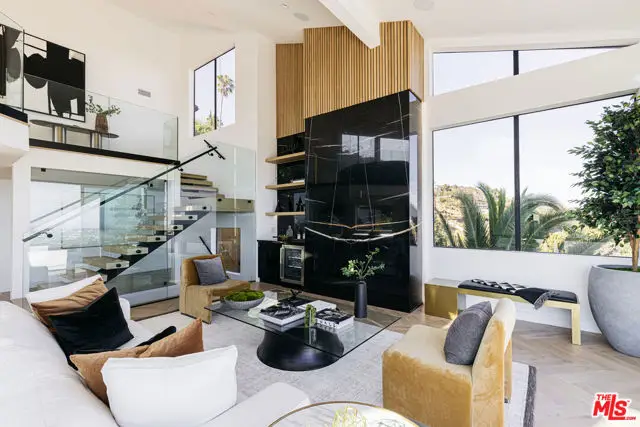 7866 Fareholm Drive, Los Angeles, CA 90046 - #3