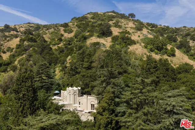 2707 Hermosita Drive, Glendale, CA 91208 - #3