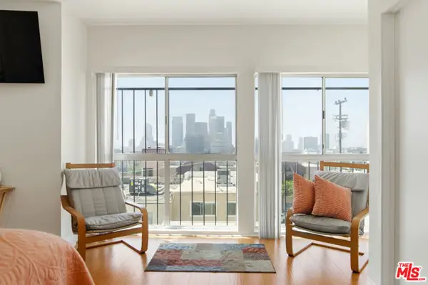 927 W College Street #7, Los Angeles, CA 90012