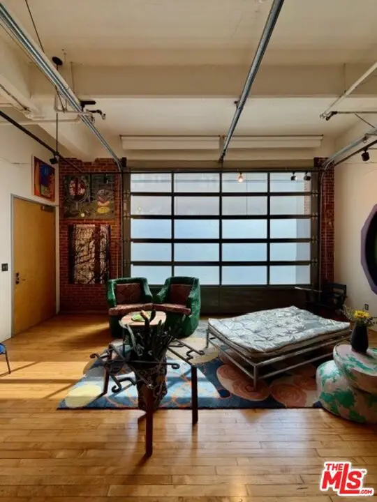 1850 Industrial Street #110, Los Angeles, CA 90021