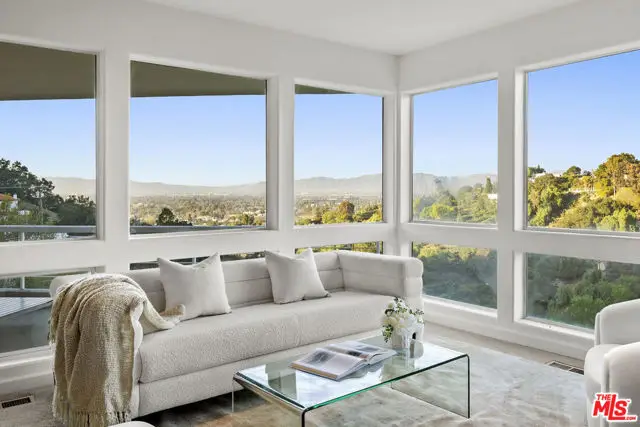 3670 Avenida Del Sol, Studio City, CA 91604 - #1