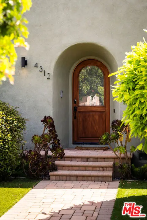 4312 9th Avenue, Los Angeles, CA 90008 - #2