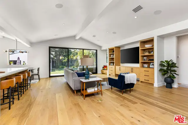 11920 Hartsook Street, Valley Village, CA 91607 - #2