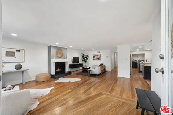 11687 Bellagio Road #3, Los Angeles, CA 90049