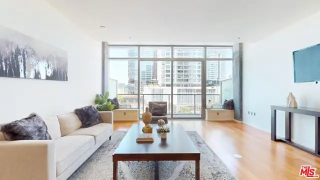 1155 S Grand Avenue #516, Los Angeles, CA 90015 - #2