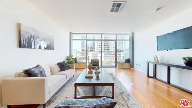 1155 S Grand Avenue #516, Los Angeles, CA 90015 - #3