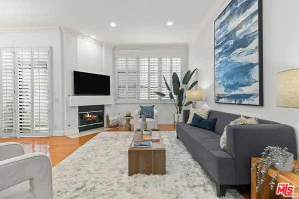 11636 Montana Avenue #107, Los Angeles, CA 90049