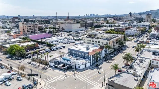 6340 Yucca Street, Los Angeles, CA 90028 - #3