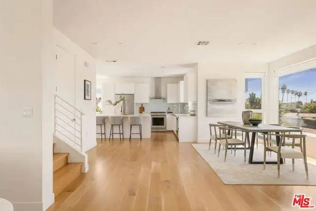 11724 Culver Boulevard #12, Los Angeles, CA 90066 - #3