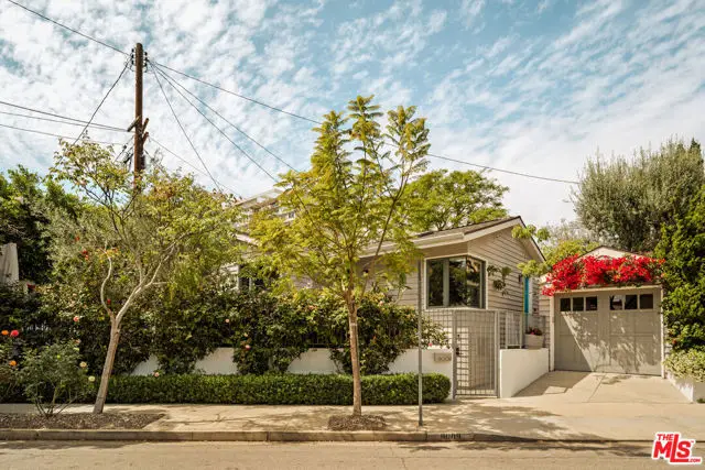 9009 Lloyd Place, West Hollywood, CA 90069 - #3