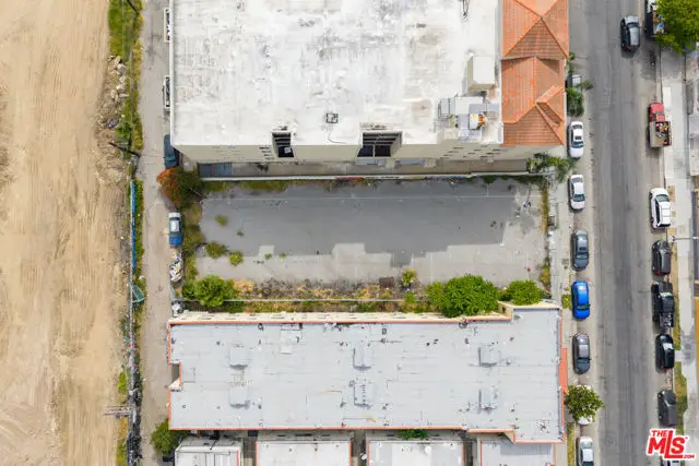 744 S Carondelet Street, Los Angeles, CA 90057 - #3