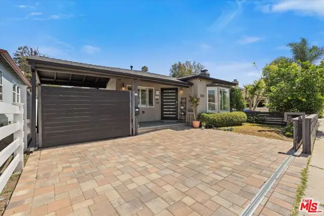 2522 S Bundy Drive, Los Angeles, CA 90064 - #2