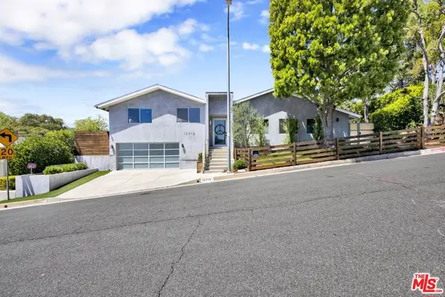 13710 Bayliss Road, Los Angeles, CA 90049 - #2