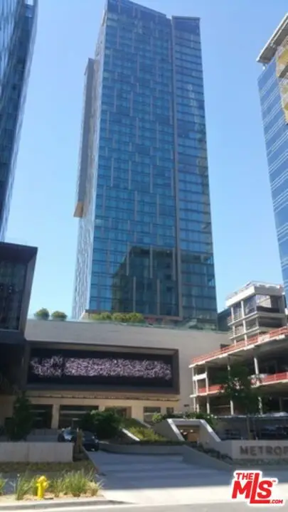 889 Francisco Street #2503, Los Angeles, CA 90017