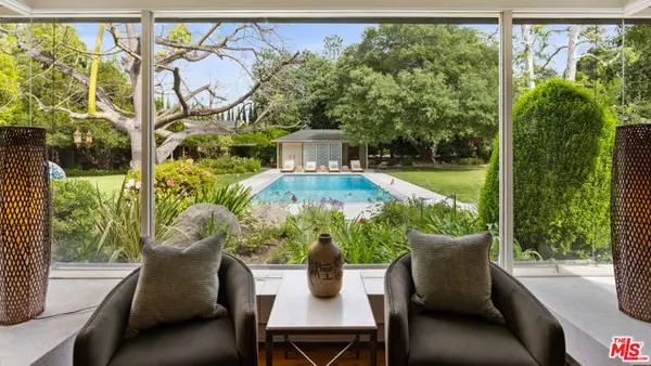 Address Withheld By Seller, Encino (los Angeles), CA 91316