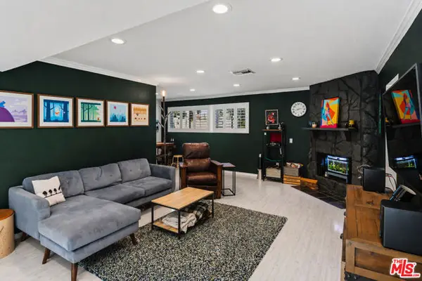 5545 Whitsett Avenue #8, Valley Village, CA 91607