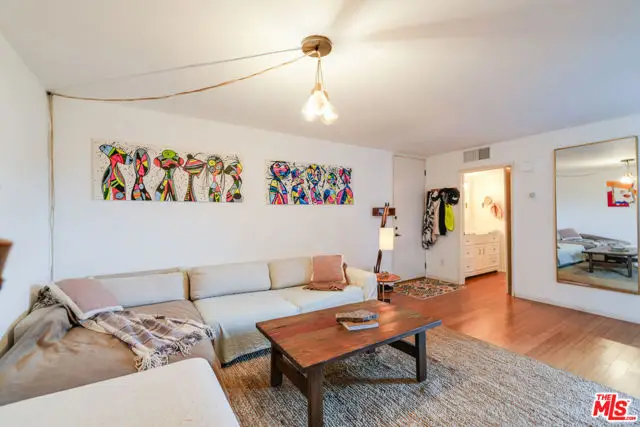 532 N Rossmore Avenue #108, Los Angeles, CA 90004 - #3