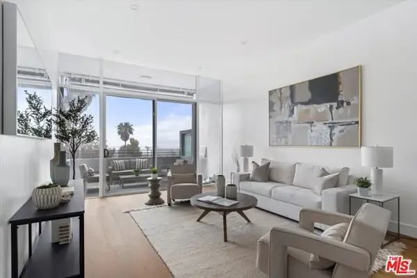 16601 Marquez Avenue #302, Pacific Palisades (los Angeles), CA 90272