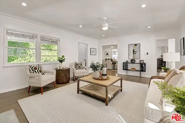 852 11th St, Santa Monica, CA 90403 - #2