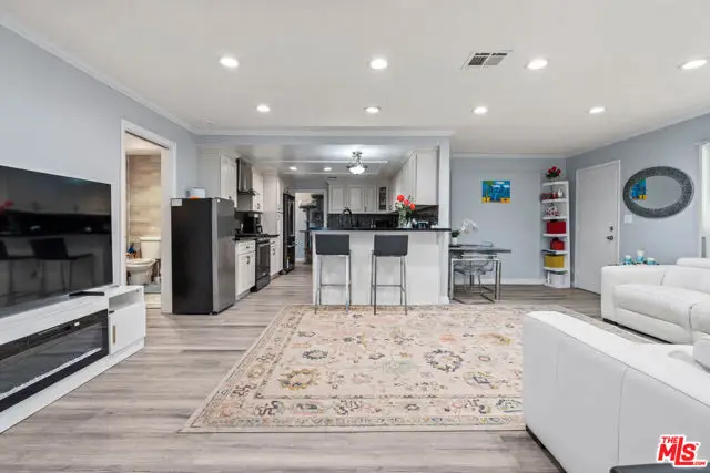 6214 Goodland Avenue, North Hollywood, CA 91606 - #3