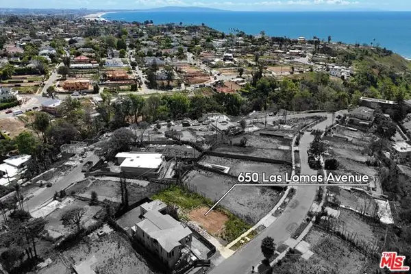 650 Las Lomas Avenue, Pacific Palisades (los Angeles), CA 90272
