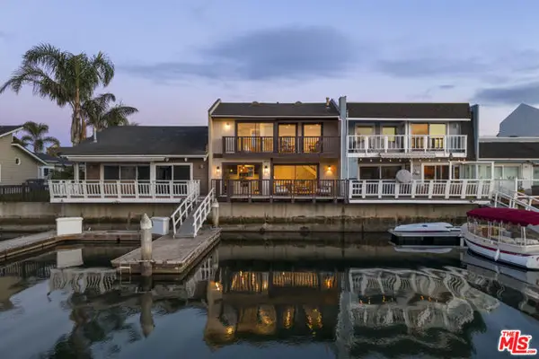 4555 Falkirk, Oxnard, CA 93035