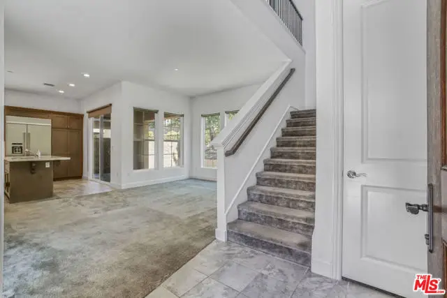 20705 W Chestnut Circle, Porter Ranch, CA 91326 - #3