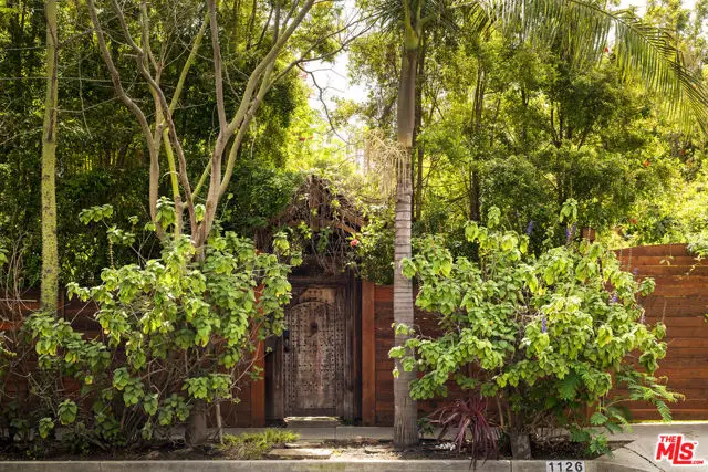 1126 Indiana Avenue, Venice, CA 90291 - #1