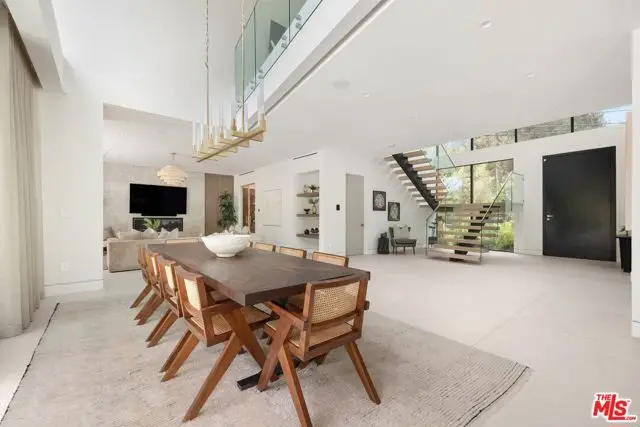 2814 Roscomare Road, Los Angeles, CA 90077 - #3