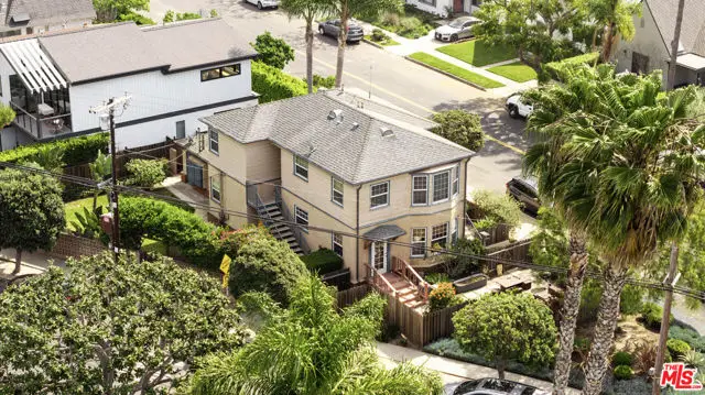 1121 Grant Avenue, Venice, CA 90291 - #1