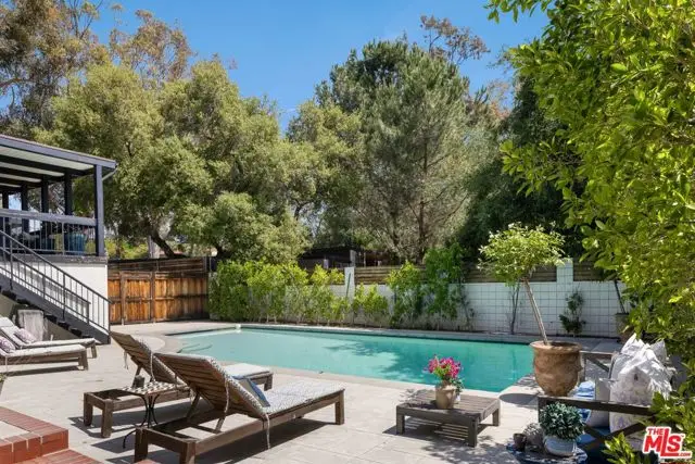 690 Westgate Street, Pasadena, CA 91103 - #2