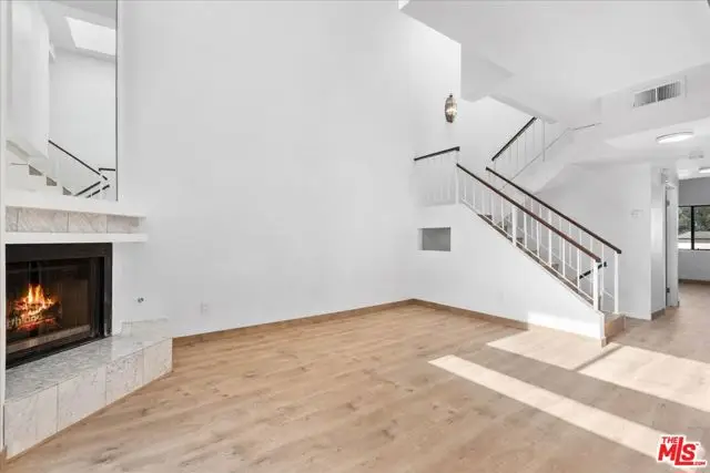 6323 Reseda Boulevard #6, Reseda, CA 91335 - #1