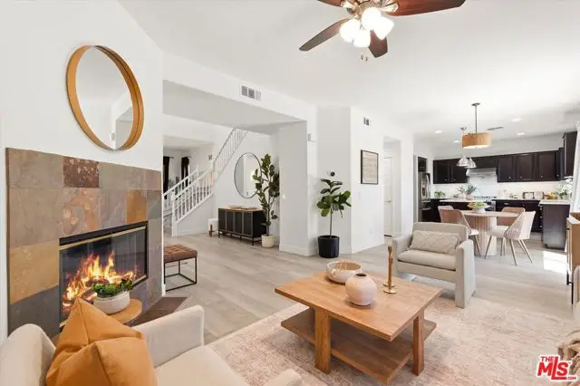 27964 Periwinkle Lane, Valencia, CA 91354 - #2