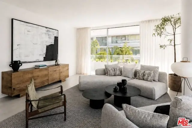 9200 Wilshire Blvd #201W, Beverly Hills, CA 90212 - #2